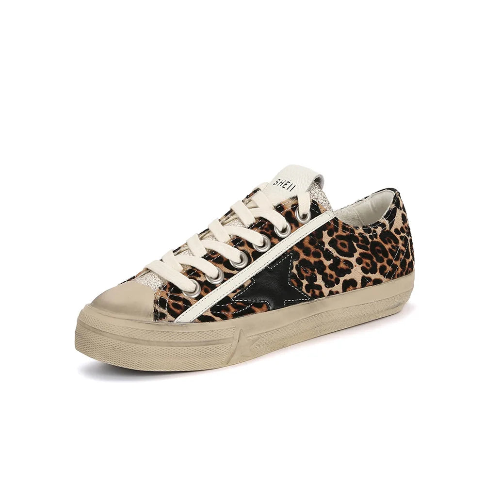 2025 Washed horse leather, old stars, casual inner height increase, small dirty shoes, women's board shoes